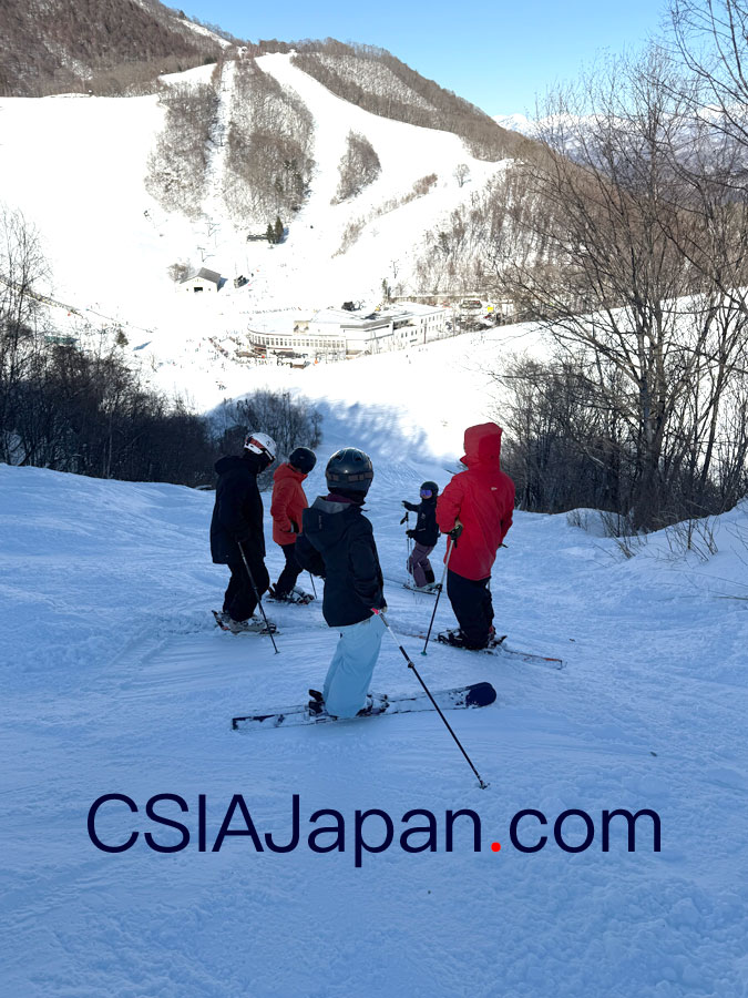 CSIA Level 3 Class in the Bumps at Kashimayari in Hakuba Japan